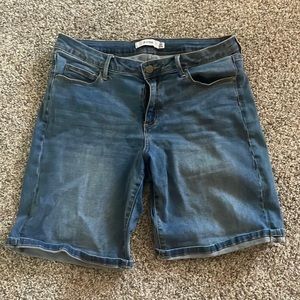 JustFab Girlfriend high-rise Jean shorts